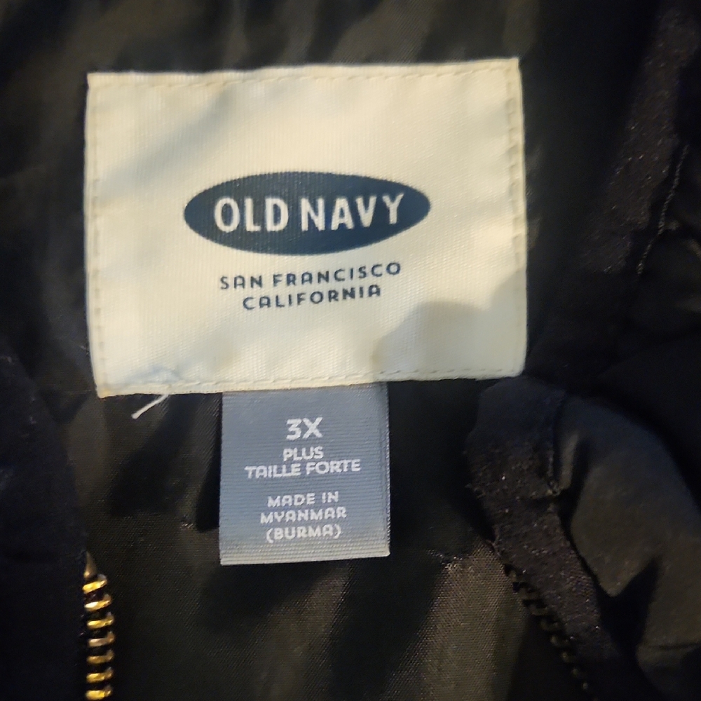 Old Navy Black Plus Sized Quilted Vest